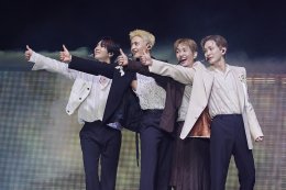 ครบรอบเดบิวต์ 17 ปี SHINee (ชายนี่) ศิลปินที่มีเอกลักษณ์พร้อมก้าวสู่เส้นทางใหม่ ในซิงเกิลล่าสุด 'Poet | Artist' เนื้อเพลงและทำนองร่วมแต่งโดย JONGHYUN (จงฮยอน)